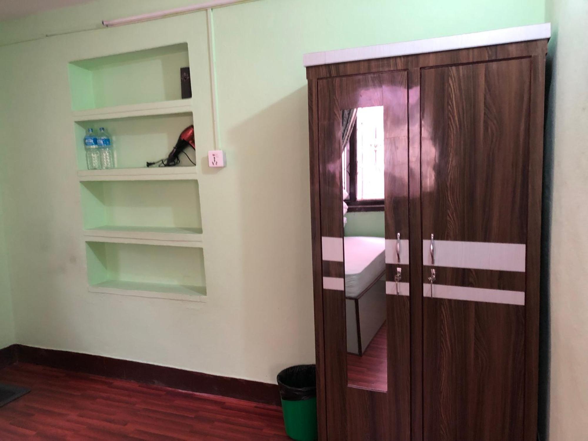 Wander Thirst Hostel Κατμαντού Εξωτερικό φωτογραφία